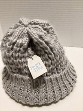 TIME AND TRU Cozy Ribbed Beanie No Pom Grey