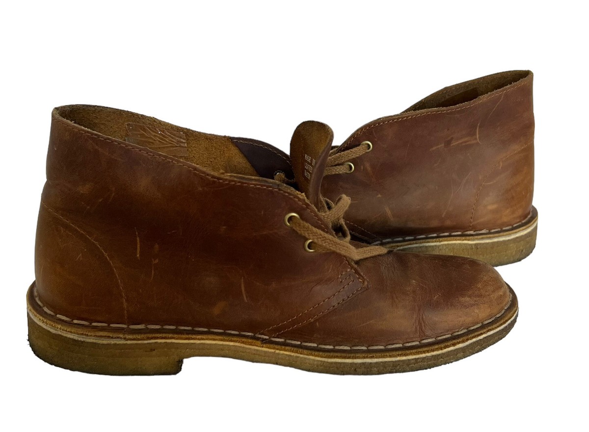 Clarks Shoes Men\'s 8 Desert Boot Lace Up Chukka Boots Beeswax Leather Great Cond Clarks Desert Boot Review: A Hands-on Test of This Classic main image 4
