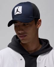 NEW NIKE JORDAN JUMPMAN STRUCTURED TRUCKER HAT DARK BLUE  BLACK S/M FZ0774-010