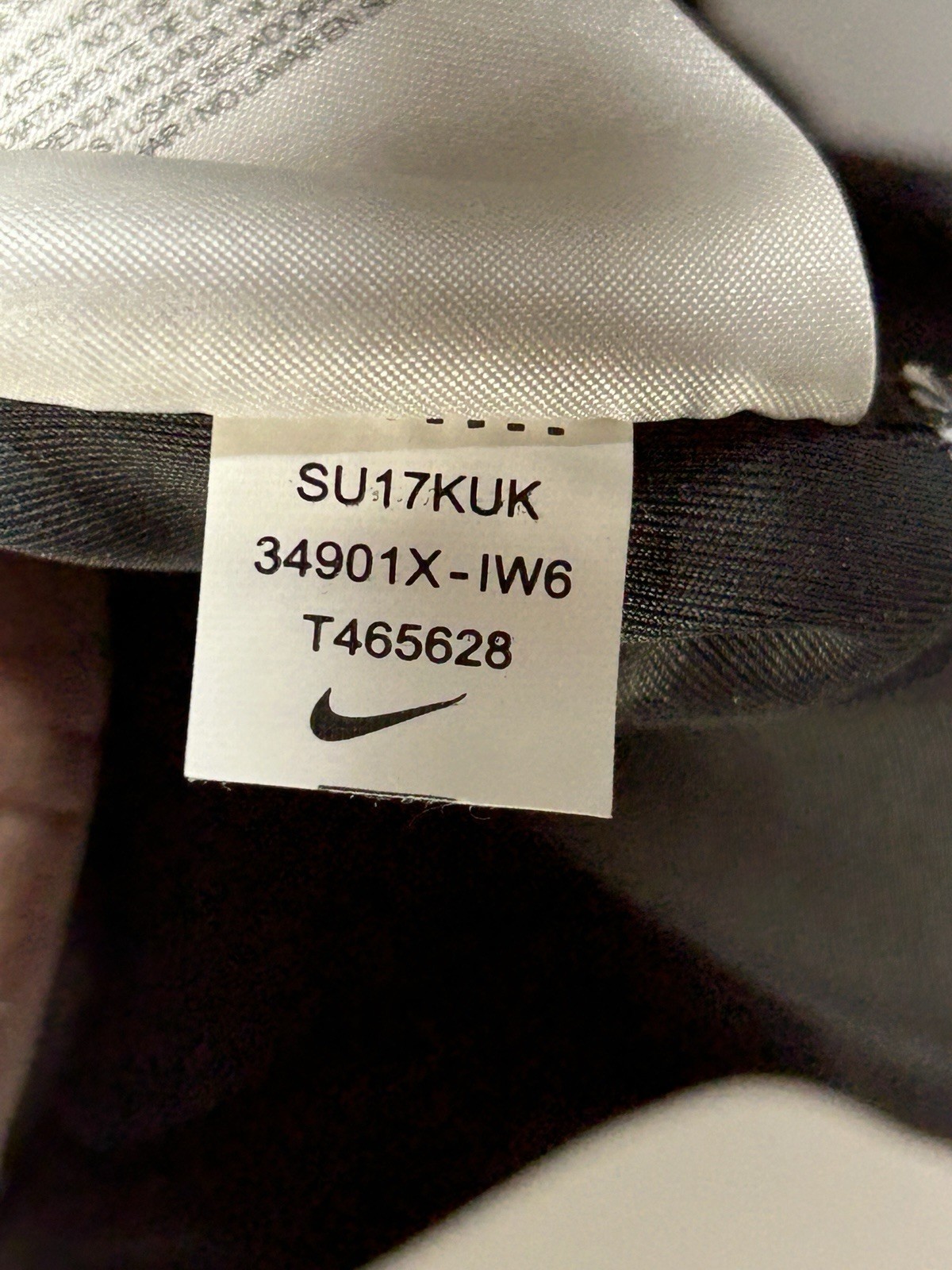 Nike Dri-Fit Iowa Hawkeyes Polo Shirt Mens Large Gray Yellow NCAA Golf thumbnail 9