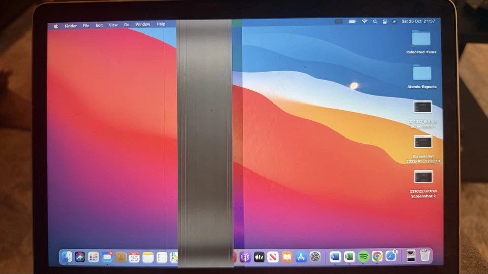 Apple MacBook Air 12-inch 256GB 8GB RAM Rose Gold 2017 - Broken Screen - Image 2 of 4