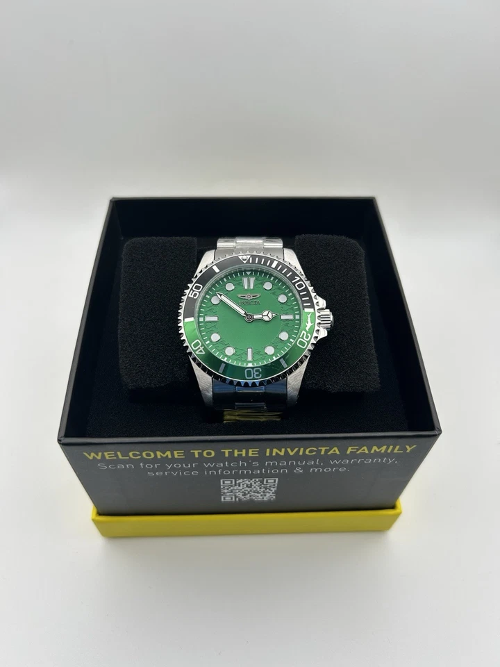 Reloj Invicta Pro Diver para hombre esfera verde - 43 mm, acero Foto 2 de 4