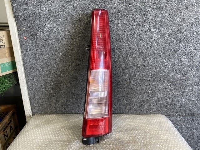 SUBARU Sambar 2008 EBD-TV1 Right Tail Light 84201TC181 [Used] [PA118946695]