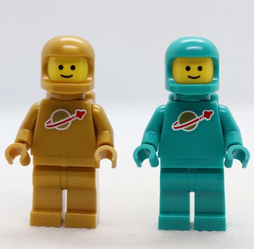 Pearl Gold + Dark Turquoise Spaceman 21358 Classic Space LEGO Minifigure Figures