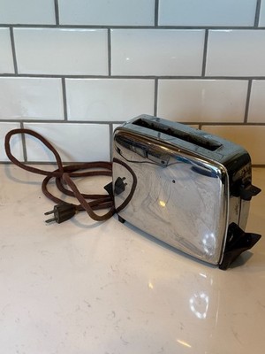Vintage Toastmaster Single Slice Automatic Pop Up Toaster Model IA6