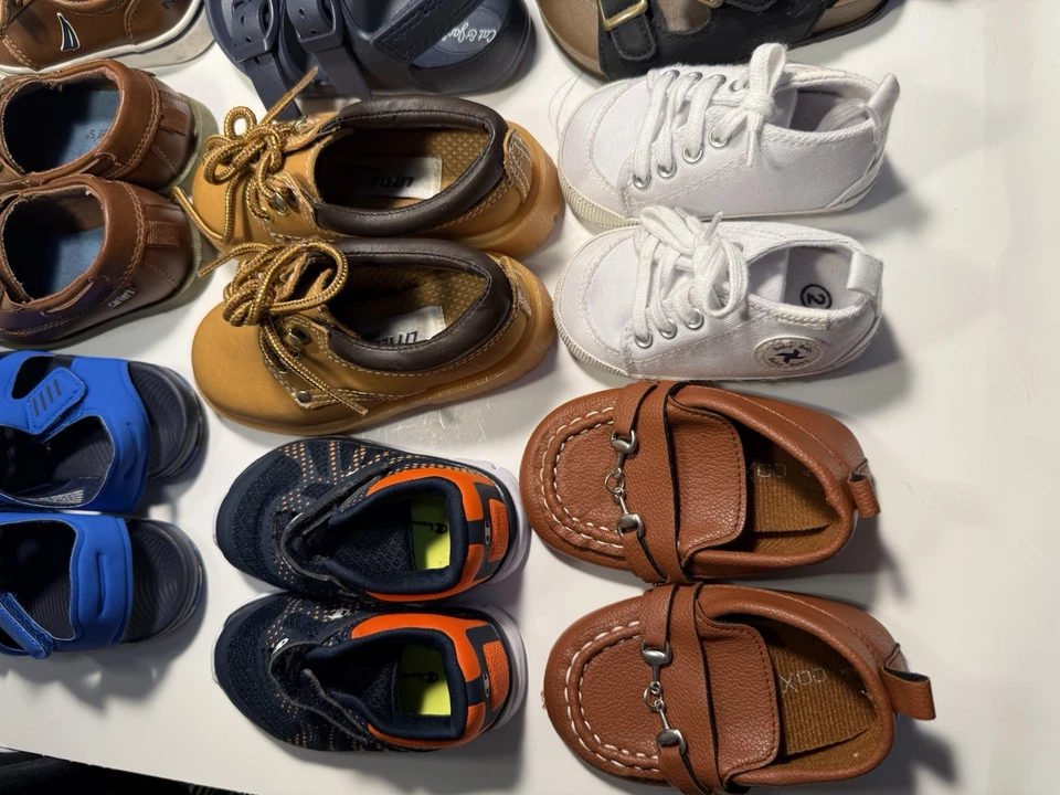 Lote de Zapatos Niños Talla Nb a Niño Pequeño Talla 7 - Excelente Estado Foto 4 de 4