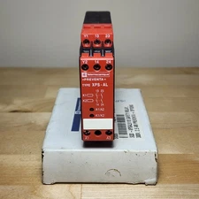 Telemecanique XPSAL5110 Safety Relay XPS-AL/SerieB 24V AC/DC