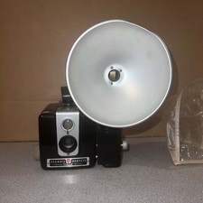 Vintage KODAK BROWNIE HAWKEYE Camera Flash Model With Box