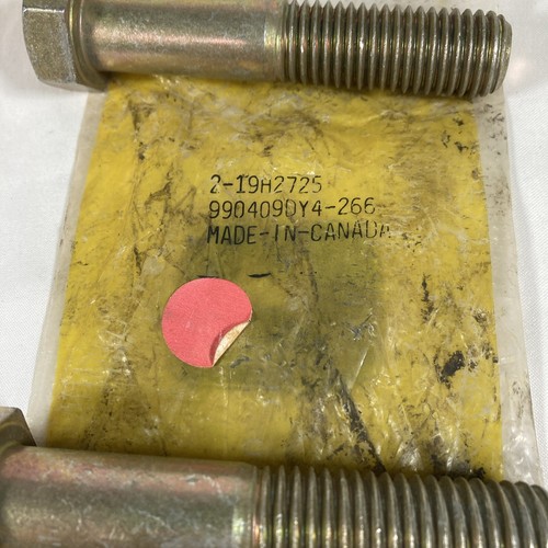 Quantity 2 of JOHN DEERE CAP SCREW PART NUMBER: 19H2725 - Picture 4 of 4