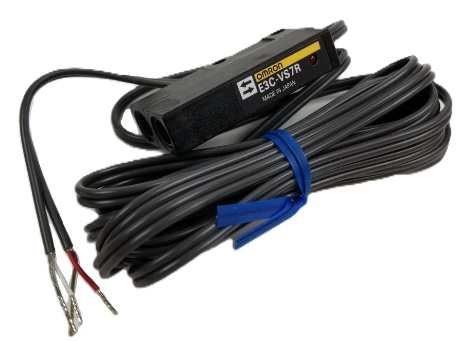Omron E3C-VS7R Photoelectric Sensor 70mm (2.756") Red Reflective 2m Cable NEW - Image 4 of 4