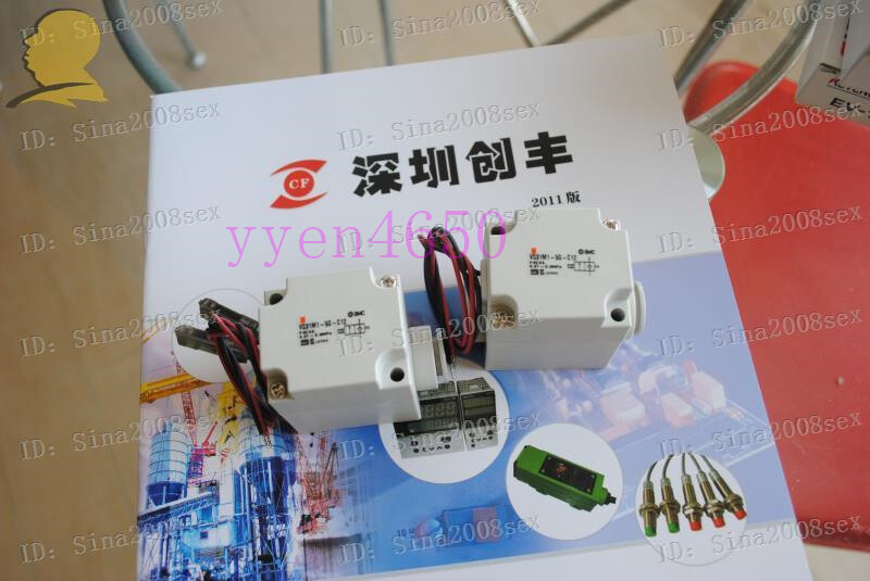 1pcs for SMC new solenoid valve VQ31M1-5G-C12