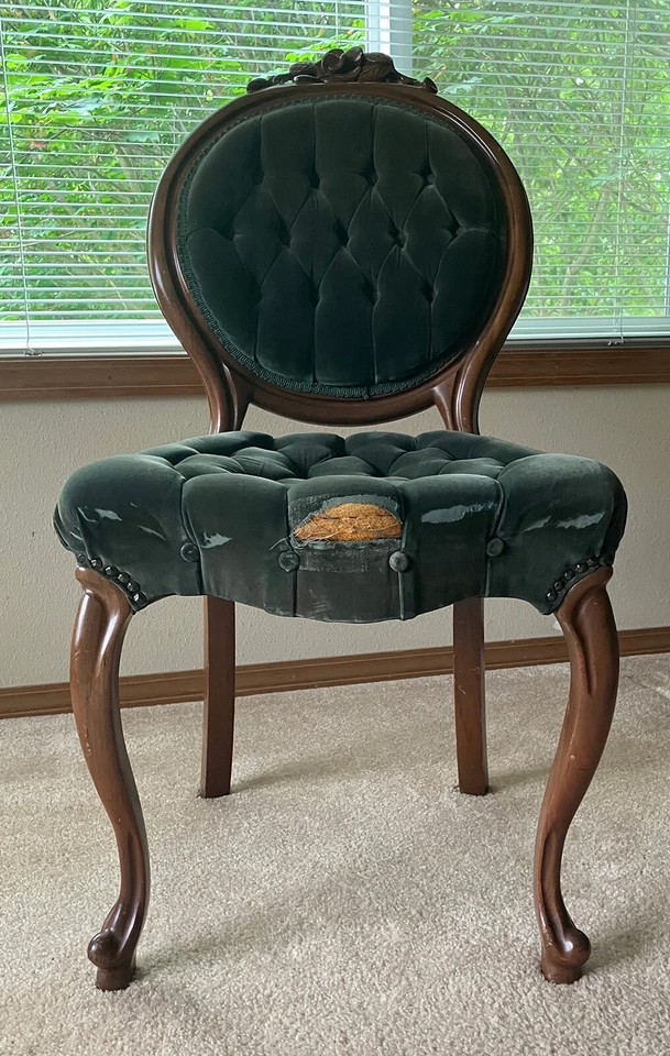 Antique Victorian Statement Chair, Floral Carvings, Made in Montgomery Alabama - Image 2 of 4