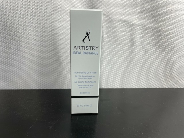 artistry illuminating moisture cream