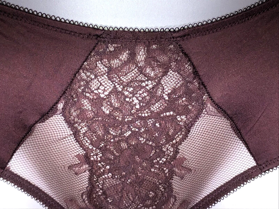 Victoria's Secret Very Sexy NWT XL Burgundy Crotchles Lace Cheeky Panty - Image 3 of 4
