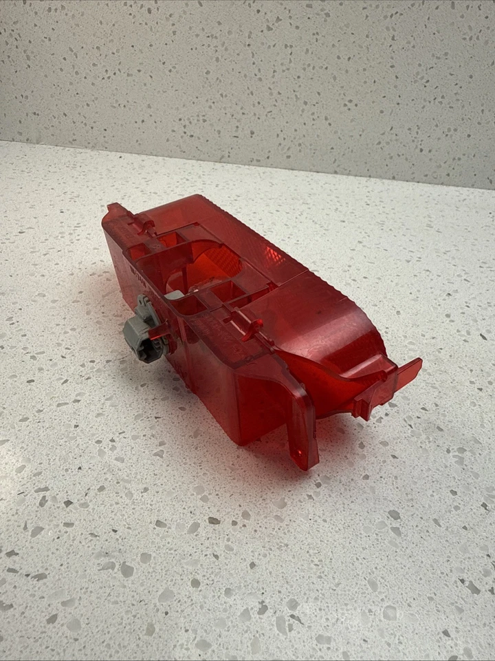 04-08 MAZDA RX-8 TERCEIRA LÂMPADA DE FREIO RX8 286-61009 FABRICANTE DE EQUIPAMENTO ORIGINAL - Imagem 2 de 4