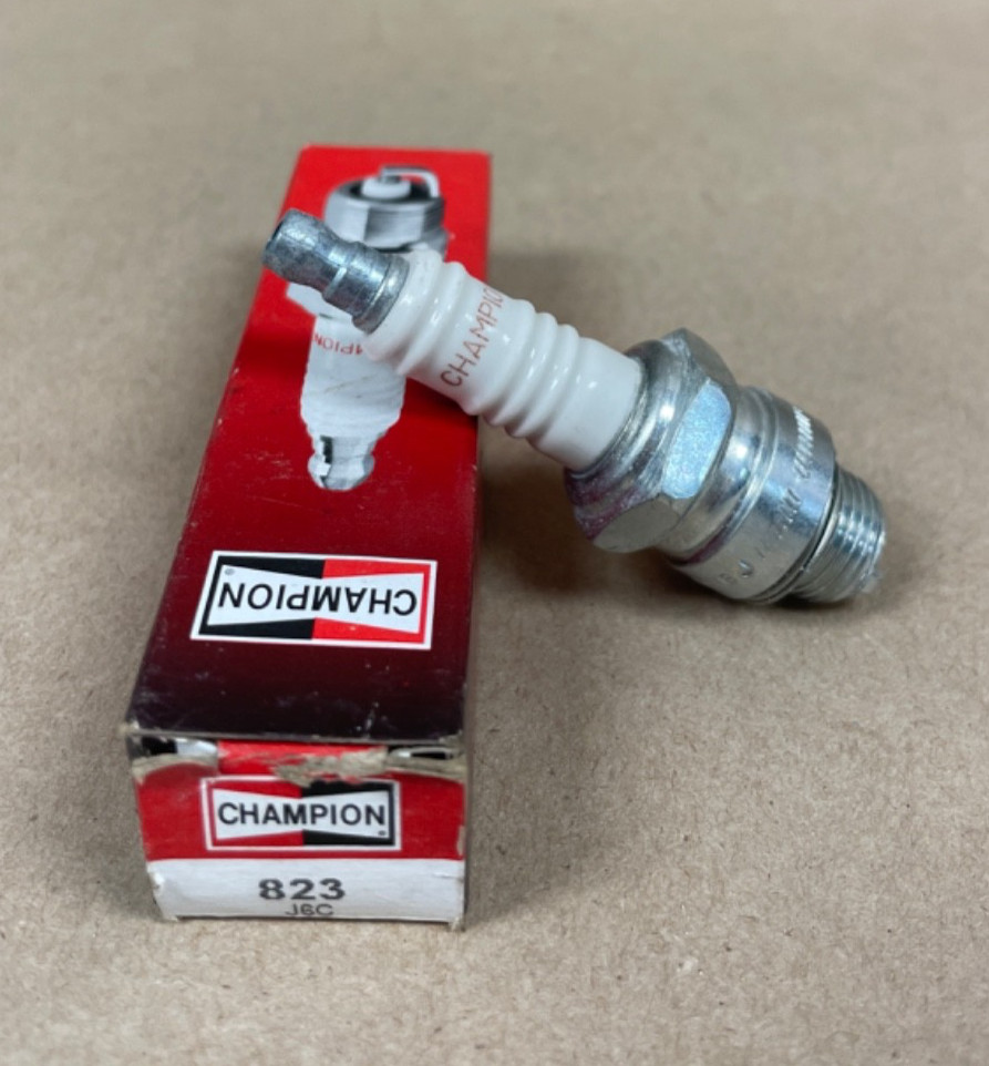 New Champion Copper Plus J6C 823 Spark Plug