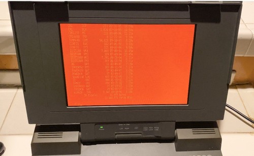 (1989) Vintage Toshiba T3200 Laptop. Turns On, As Is. - Picture 12 of 12