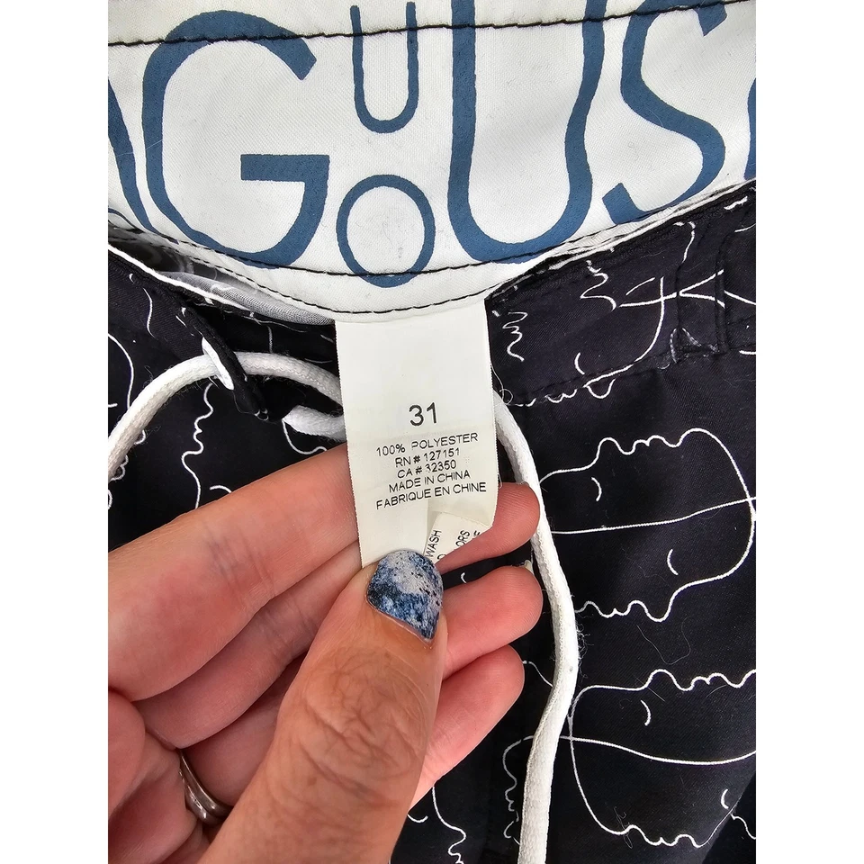 Bermuda de banho Y2K ambígua masculina tamanho 31 preto branco - Imagem 4 de 4