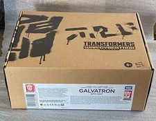 TRANSFORMERS GENERATIONS SELECTS WFC GALVATRON MISB