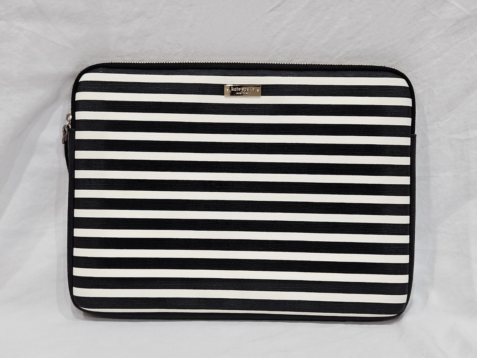 Kate Spade Laptop Sleeve 13" Black White Stripe Padded Zip C