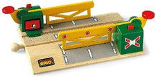 BRIO World 33750 - Magnetic Action Crossing  Interactive Wooden Toy Train Acces