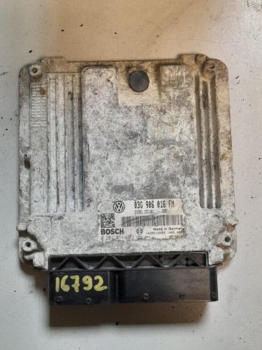 Original Volkswagen Motorsteuergerät ECU 03G906016FM / 0281011903