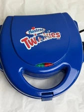 Hostess Twinkies Maker Easy Snack Maker Smart Planet Model HOST-1TW Cupcakes!