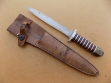 WWII Theater Fighting Knife Dagger with Nice Canteen Snap Sheath