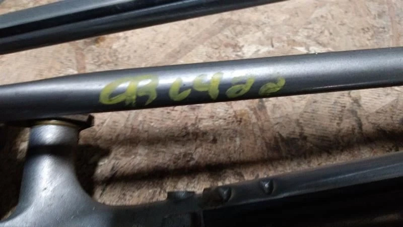 2017 Chevrolet CAMARO    Wiper Motor, Windshield 1710873 - Image 2 of 4