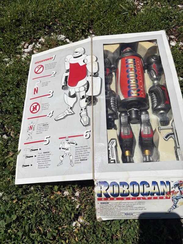 RoboCAN Vintage 1989 Robot Figure w/ Accessories in Box Age 17+ MPN T9185