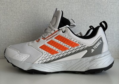 adidas Terrex Tracefinder Laufschuhe neu Gr. US 9