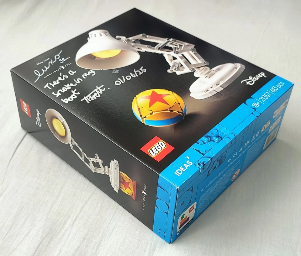 LEGO Ideas 21357 Disney Pixar Luxo Jr., photo 4 of 5