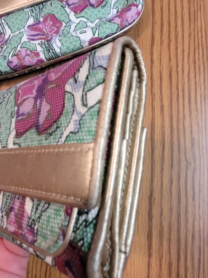 Cartera y muñeca vintage Coach Ashley Iris floral sobre delgado F44748 Foto 3 de 4