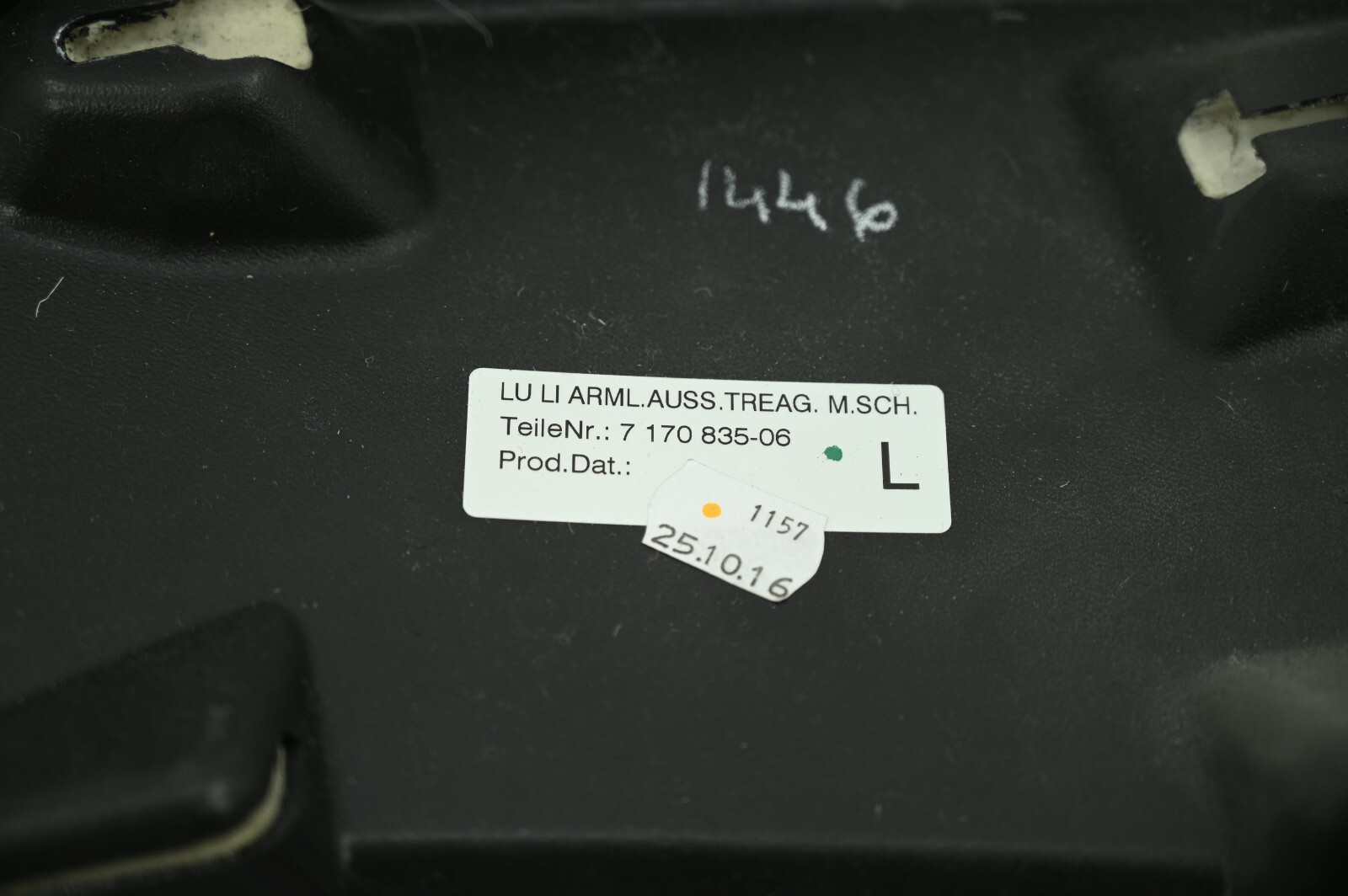 Genuine Rolls Royce Phantom Drophead Left Armrest Cover P/N 7170835-06