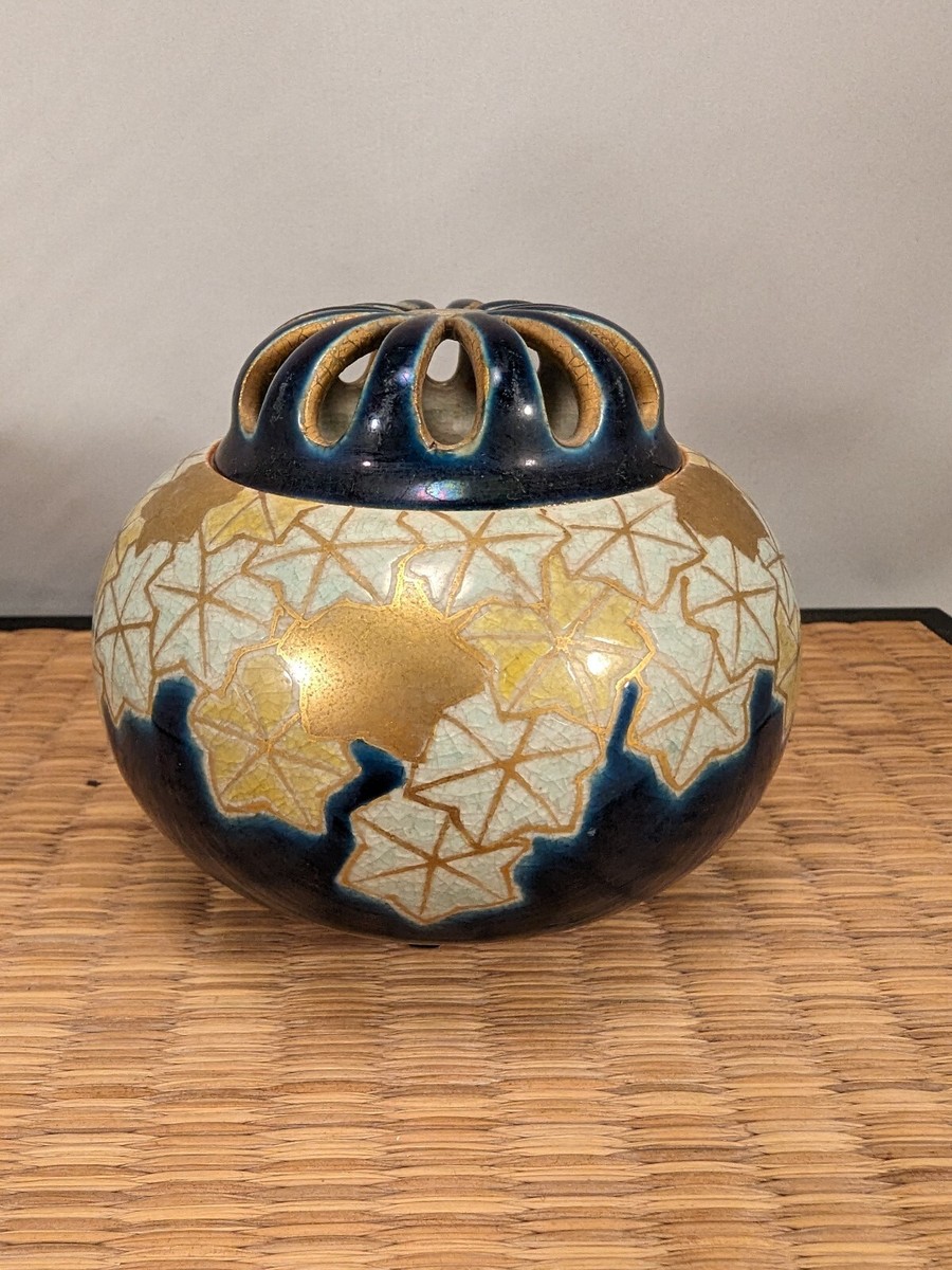 Vintage Japanese KYOTO ware Ninsei style Incense Burner Koro Maple