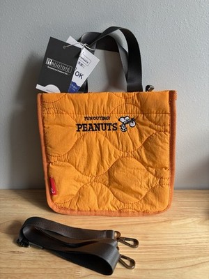 Peanuts Snoopy Embroidered Bag