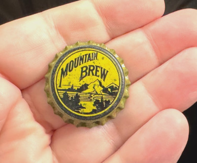 VINTAGE UNUSED MOUNTAIN BREW SODA POP BEVERAGE SOFT DRINK CORK BOTTLE CAP
