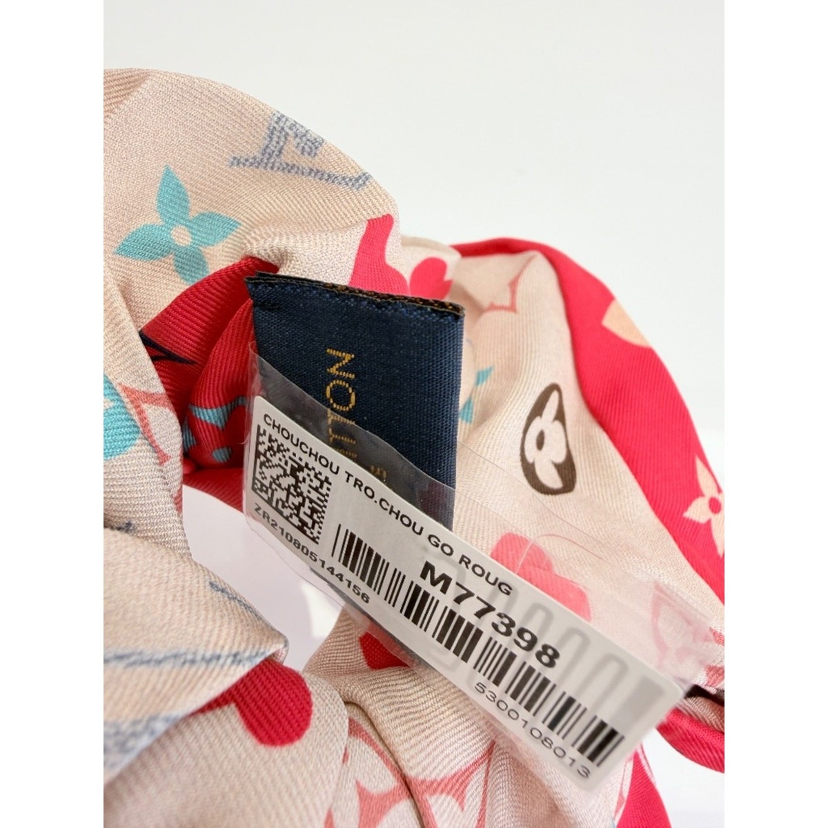 Louis Vuitton NWT Scrunchie M77398 Game On Chouchou Trop | eBay display picture 2