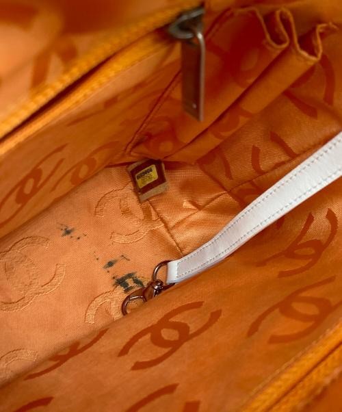 CHANEL Python Coco Mark Medium Tote Bag White Lea… - image 9