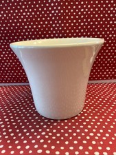 MCM UNMARKED GARDEN-WARE, FLOWER POT WHITE SHINY FINISH SIMILAR TO BAUIER