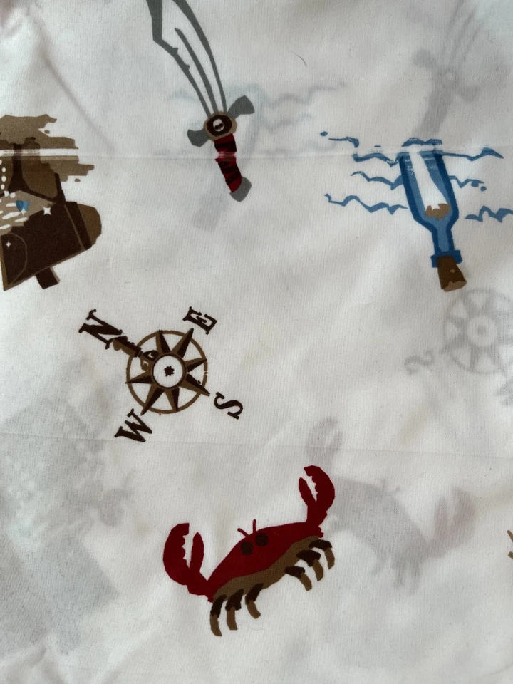 Circo Pirate Adventure mapa del tesoro plano completo calavera huesos cruzados ropa de cama náutica Foto 2 de 4