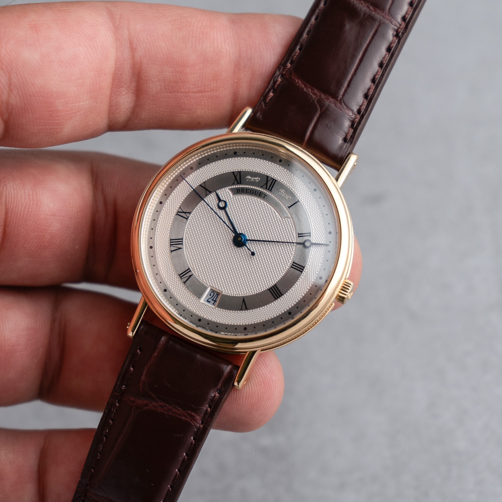 Breguet Classique ref. 5930 Automatic Yellow Gold - image 4