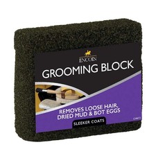 Lincoln Horse Grooming Block for Loose Hair Mud Removal and Bot Eggs