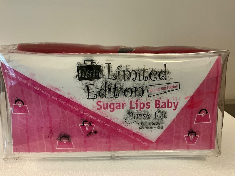 Bag Smith Limited Edition SUGAR LIPS BABY Purse Kit  KNIT OR CROCHET