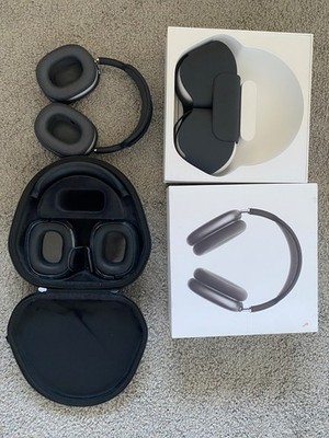 AirPods Max (Space Gray, 1st Gen Lightning) + Accessories (Excellent Condition)
