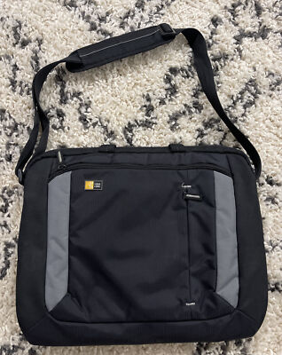 Case Logic - 15'' Laptop & Tablet Briefcase Travel Carry On Bag (DLC-115) EUC