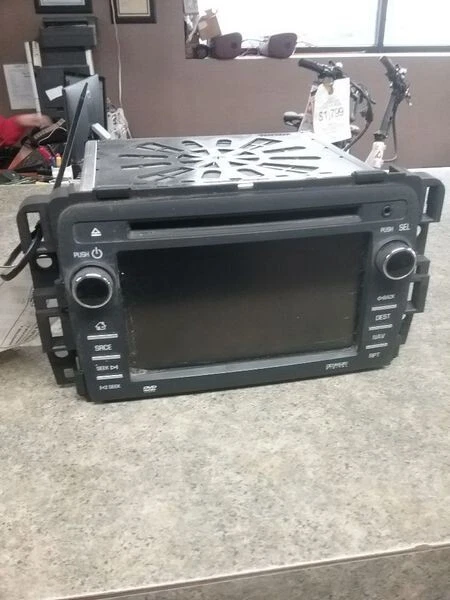 Equipamento de áudio 2013-2014 GMC ACADIA CD DVD rádio navegação com telemática fabricante de equipamento original - Imagem 2 de 4