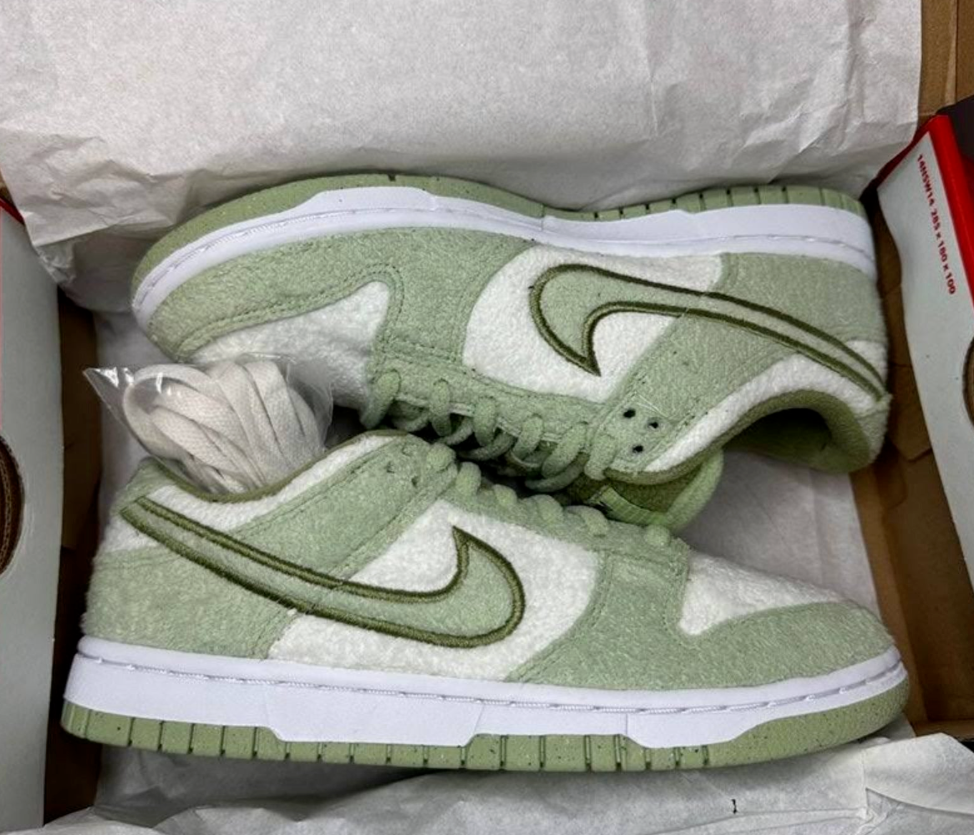 Nike Dunk Low SE Fleece Pack Honeydew ALLIGATOR DQ7579300 Size 9W