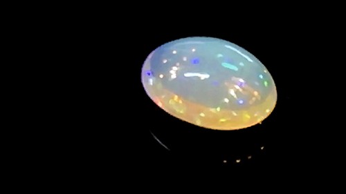 3.14 CT MULTICOLOR WELO ETHIOPIAN OPAL - Picture 5 of 9