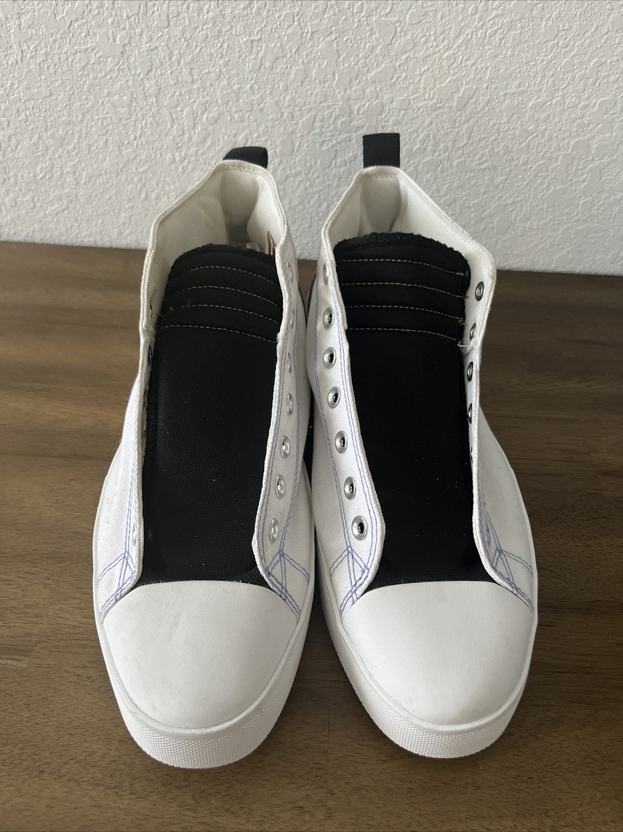 Size 13 - Converse UNTITL3D CS Dramatic Nights - White View 2
